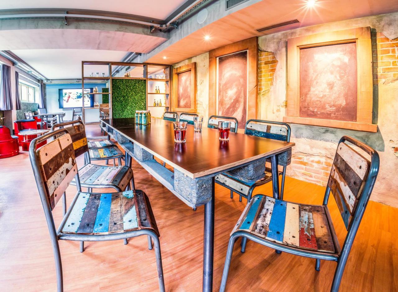 贝斯特韦斯特普拉斯帕拉丁会议酒店 威斯洛赫 外观 照片